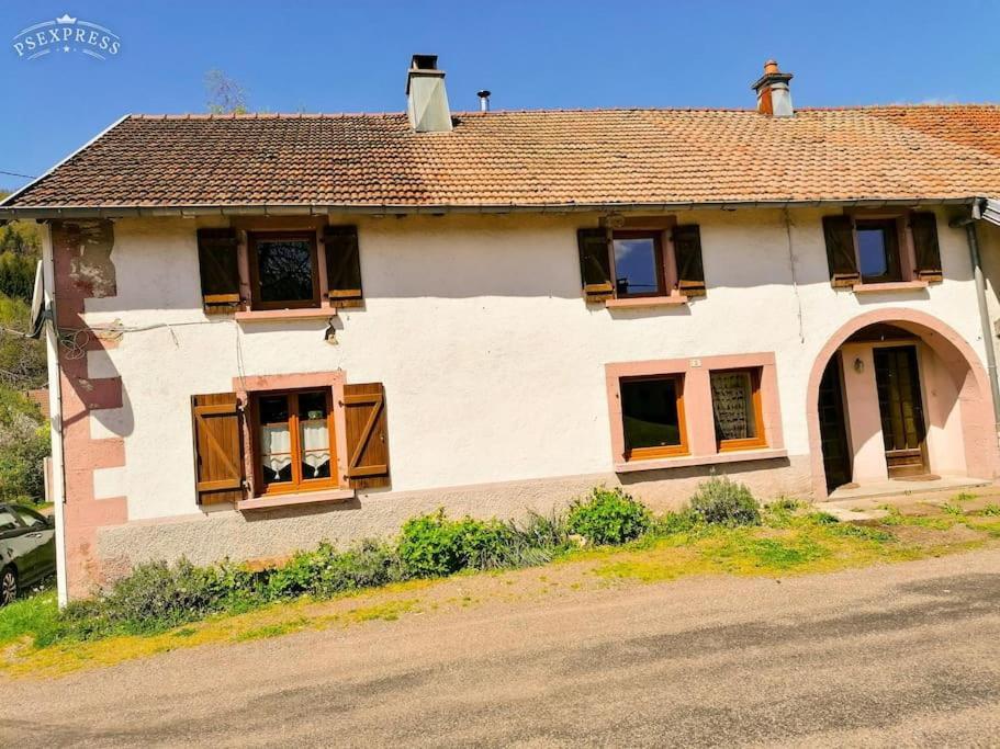 Ferme De Ma Grand-Mere Le Haut-du-Them Exterior foto
